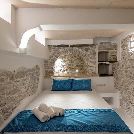 Margaret'S Houses In Tinos Town Bagian luar foto