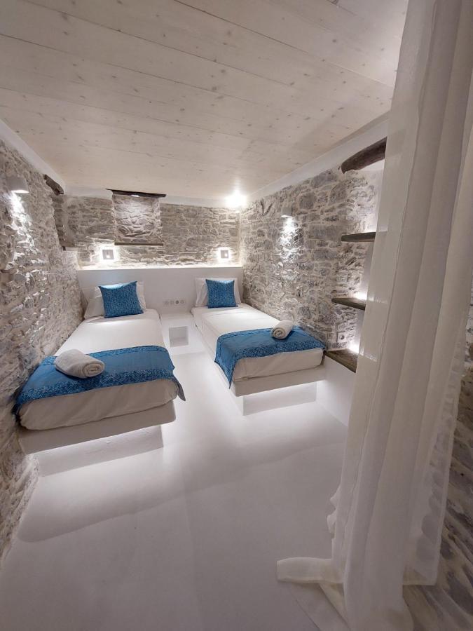 Margaret'S Houses In Tinos Town Bagian luar foto