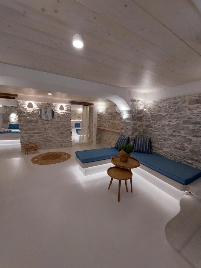 Margaret'S Houses In Tinos Town Bagian luar foto