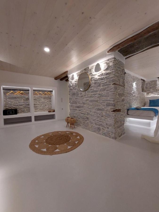 Margaret'S Houses In Tinos Town Bagian luar foto