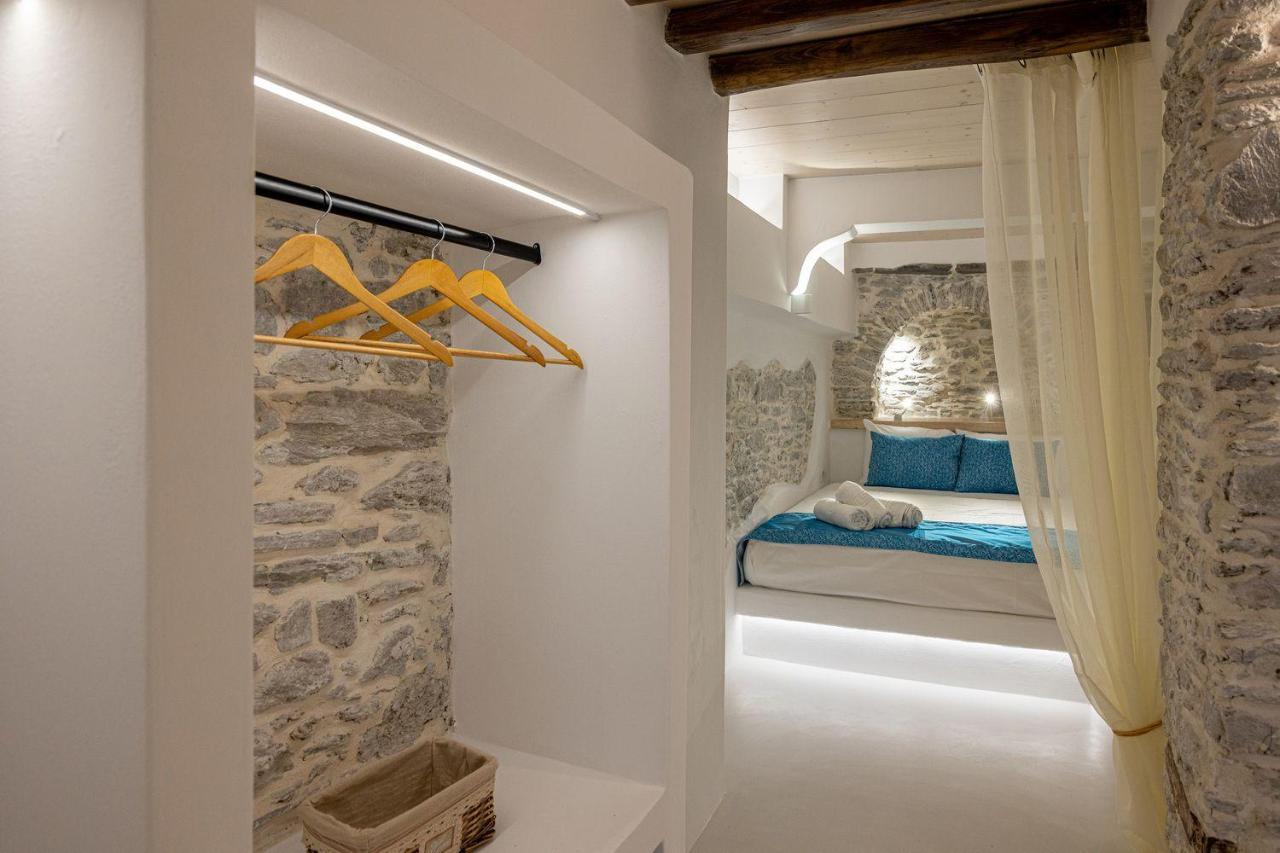Margaret'S Houses In Tinos Town Bagian luar foto