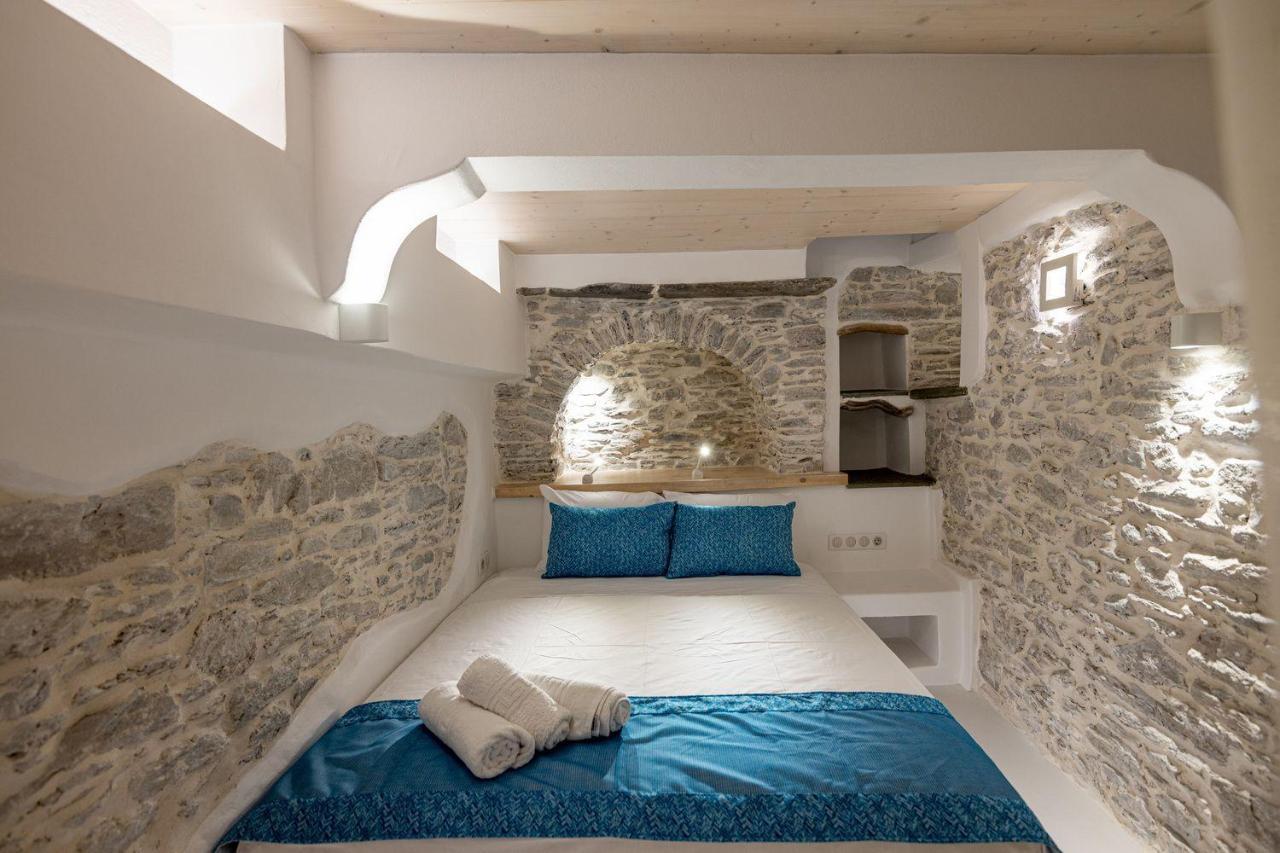 Margaret'S Houses In Tinos Town Bagian luar foto