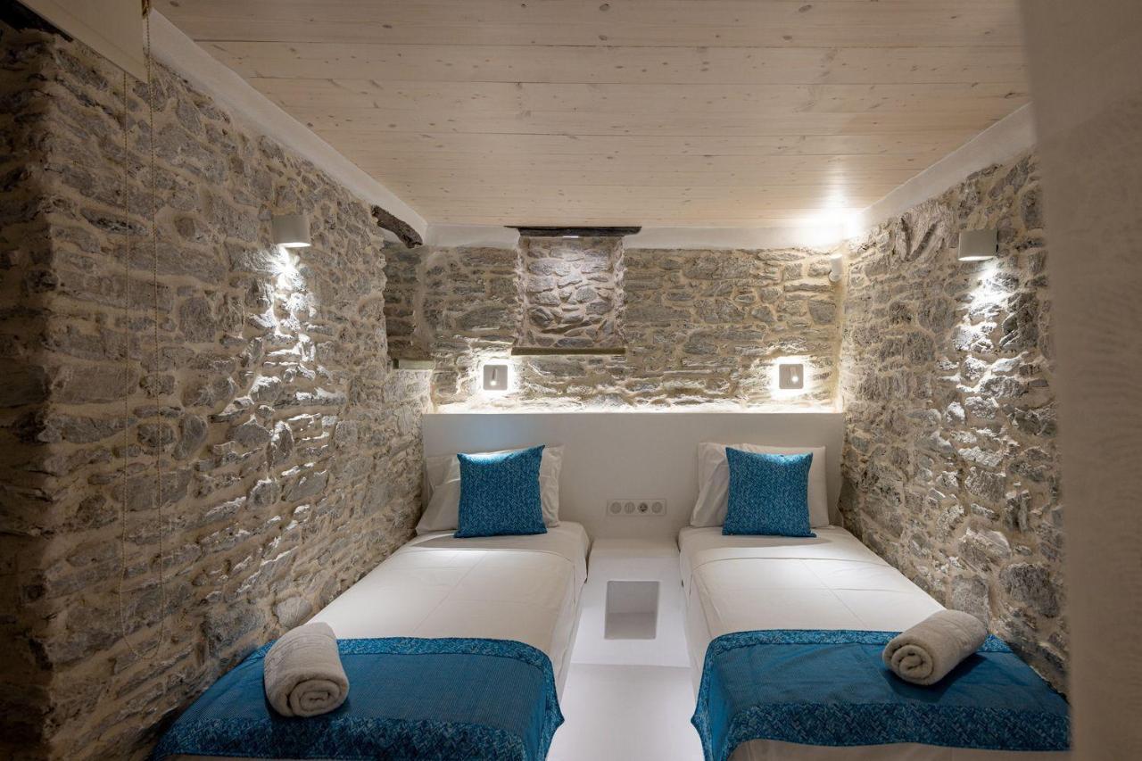 Margaret'S Houses In Tinos Town Bagian luar foto