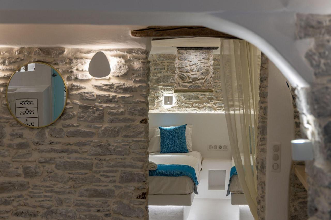 Margaret'S Houses In Tinos Town Bagian luar foto