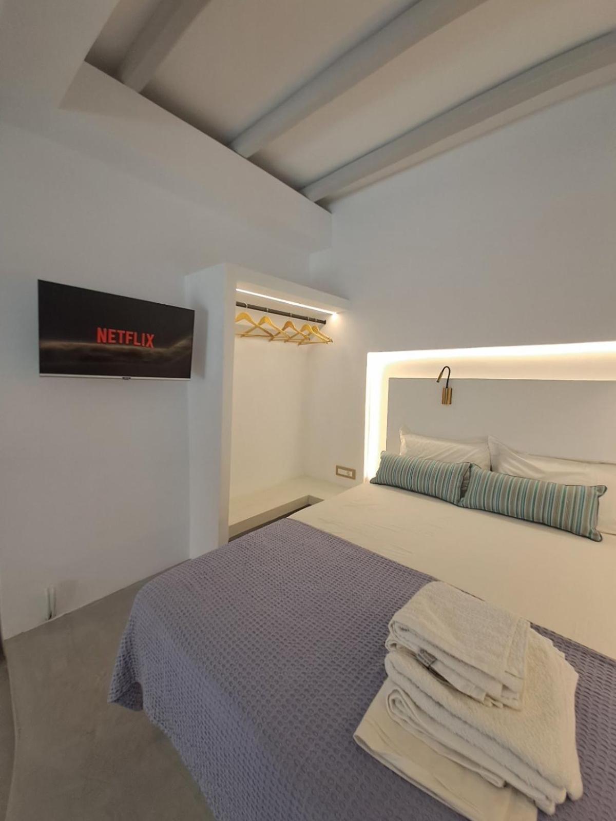 Margaret'S Houses In Tinos Town Bagian luar foto